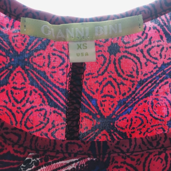 Gianni Bini Pink Fun Tank - Picture 2 of 2